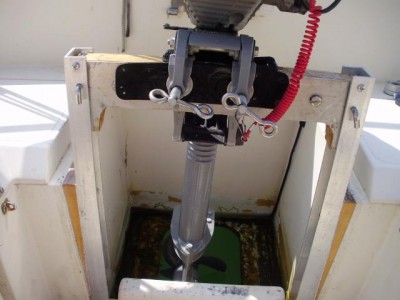 You can see the short shaft is almost clear of the water so I guess even a long shaft woul only be 5 or 6 inches into the water and probably clear of the mud on spring tides.