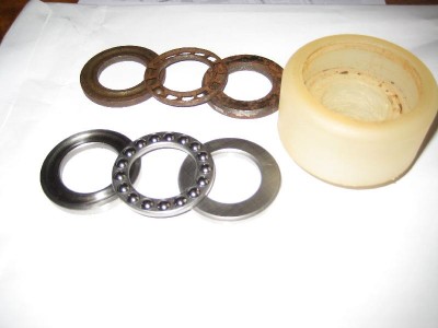 Thrust bearing.jpg